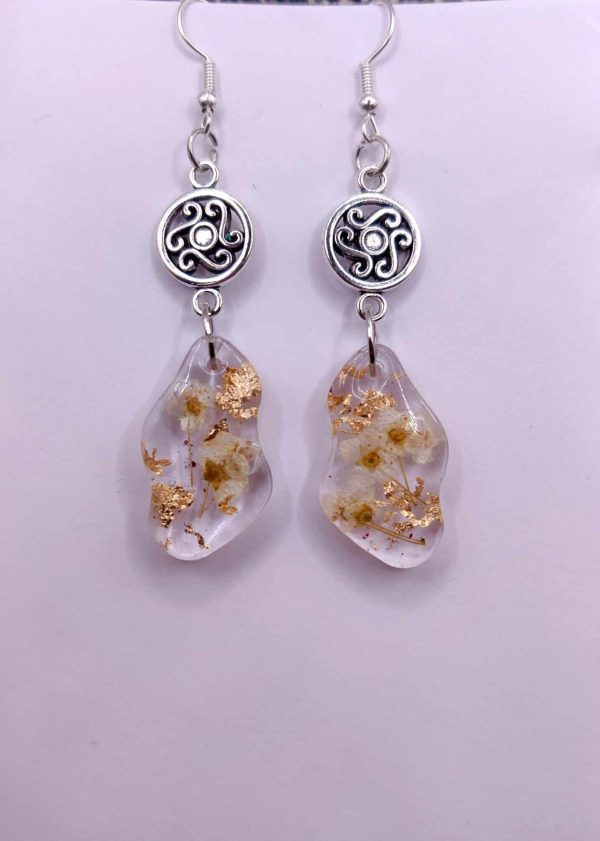 Delicate white flower earrings 🌼(Sterling silver hooks)