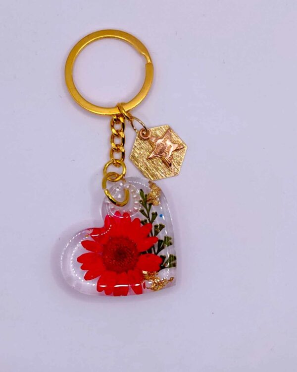 Valentine heart keychain (Red flower/Star)